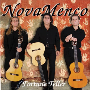 白丝裸体美女被坏人挠b
